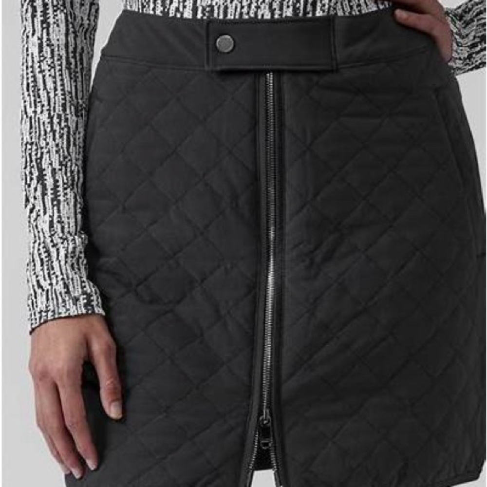 Athleta Apres Ski Skirt